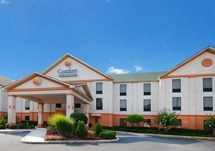 BAYMONT INN & SUITES (formerly Comfort Inn & Suites) ATLANTA AIRPORT (ATL)