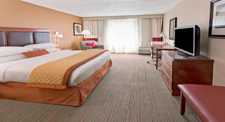 WYNDHAM GARDEN HOTEL PITTSBURGH AIRPORT (PIT)